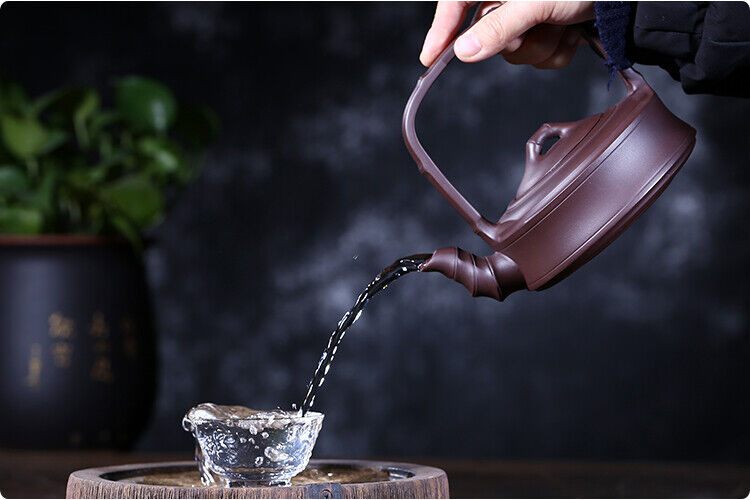 Chinese Yixing Zisha Clay Handmade Exquisite Teapo 65255