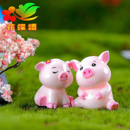 3pcs/lot Pig Family Micro Landscape PVC Crafts Home Mini Accessories Creative