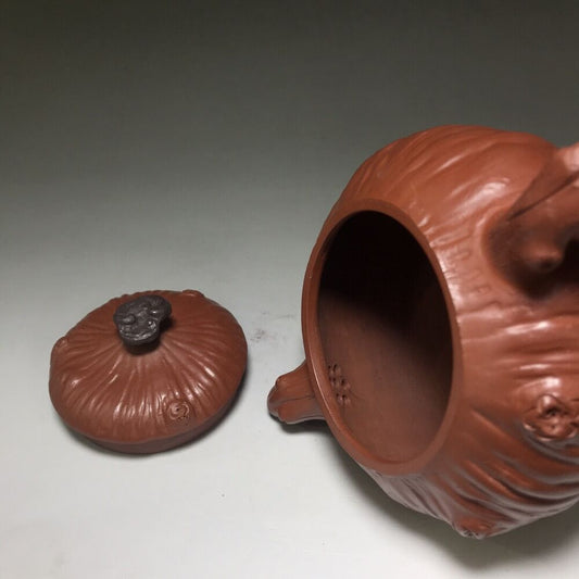 vintage chinese yixing purple clay teapot zisha ceremony carving Collectible art