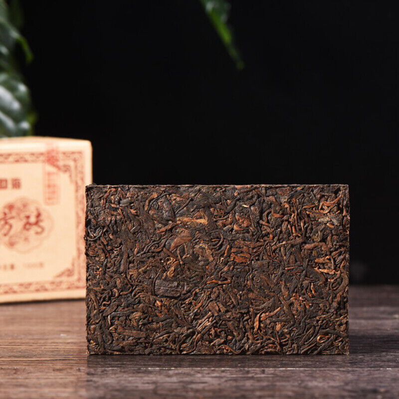 Pu-Erh Black Tea Organic Mature Brick 1000g Menghai Organic Large Tree-