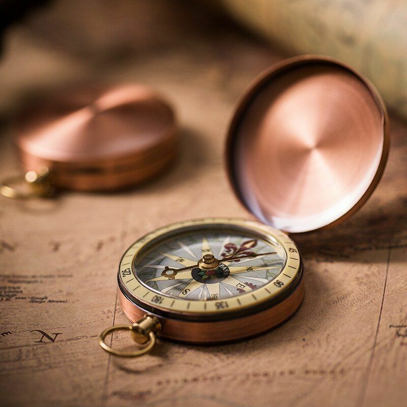 Pocket Compass Retro Copper Retro Flip Covers Watch Marine Survival Tool 71x50mm