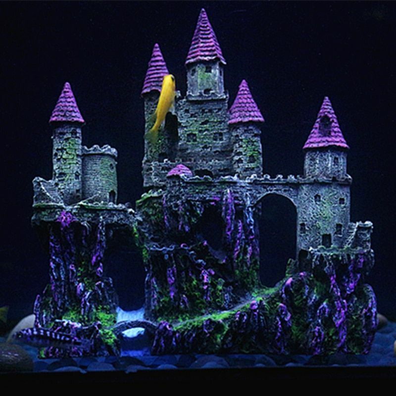 Aquarium Shipwreck Castle Decor Fish Tank Landscaping Ornament Plastic 15x7x13cm