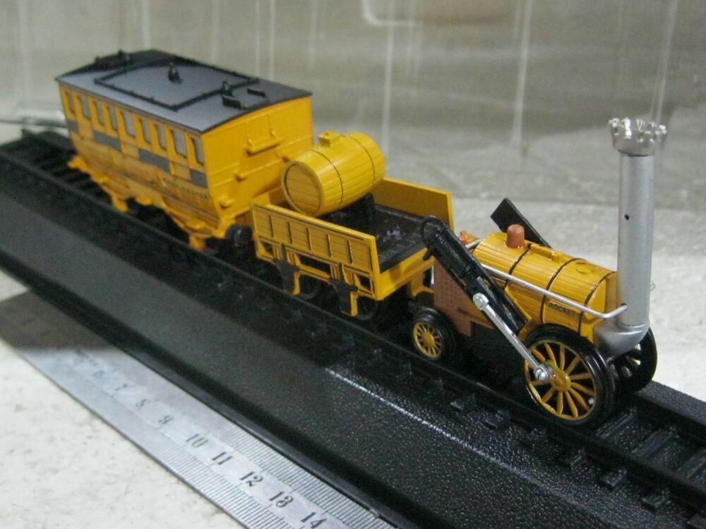 Brand New Steam Train 1829: Stephenson's Rocket Static Display 3D Plastic Model
