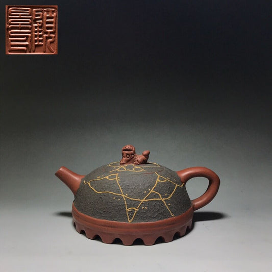 Chinese Yixing Zisha Clay Handmade Exquisite Teapot （半月壶 底款：顾景舟）