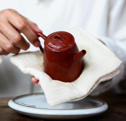 The famous handmade ancient Qin Quan pot of Dahongpao in Yixing raw ore (100ml)