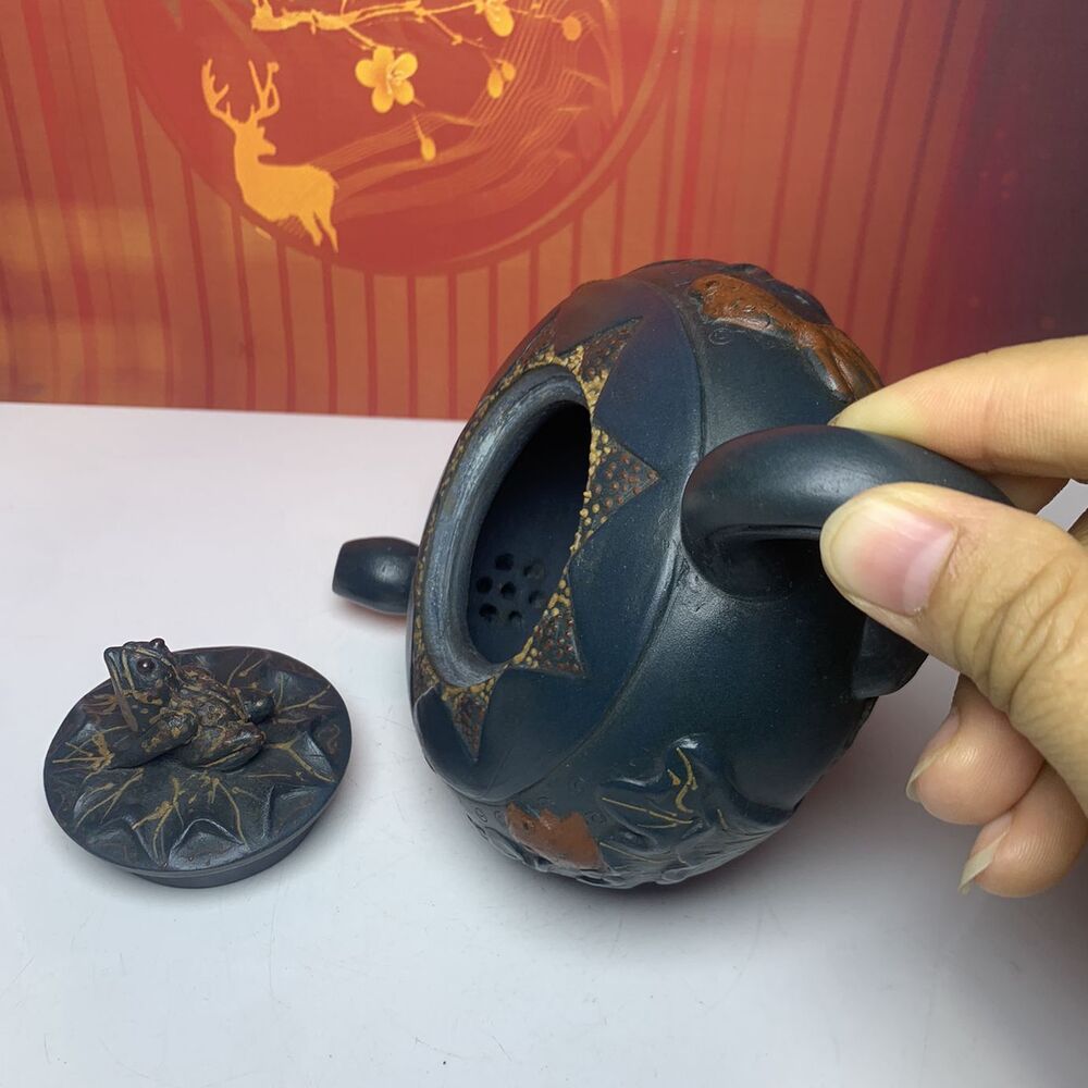 Vintage Chinese Yixing Purple Clay Teapot Zisha Ceremony Lotus Leaf Frog Teaware