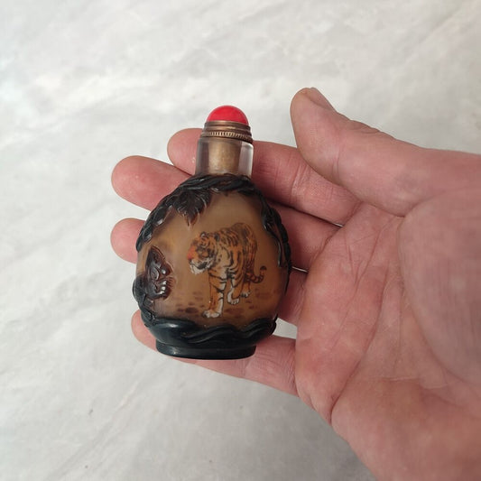 Chinese Carved Glass Snuff Bottle Inside Painting Tiger Sculpture Statue Rare