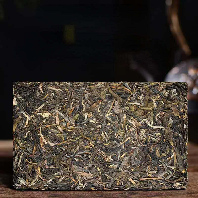 250g Yiwu Puerh Tea Brick Yunnan Pu-erh Raw Tea Collcetion Pu'er Tea Health Care