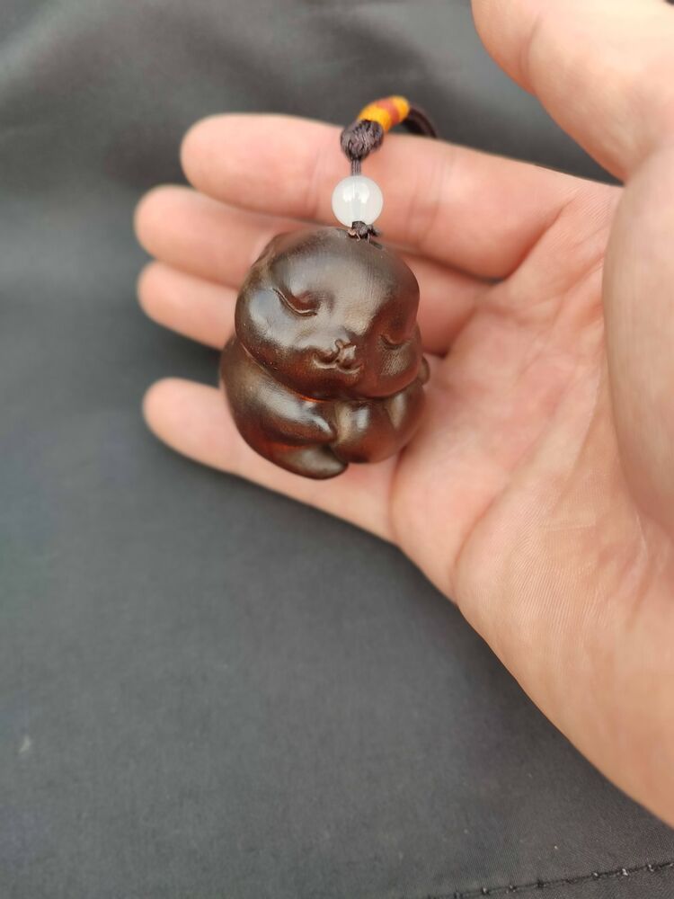 Wooden Carving Lucky Nice Little Rabbit Statue Lovely Gift Wallet Purse Ornament