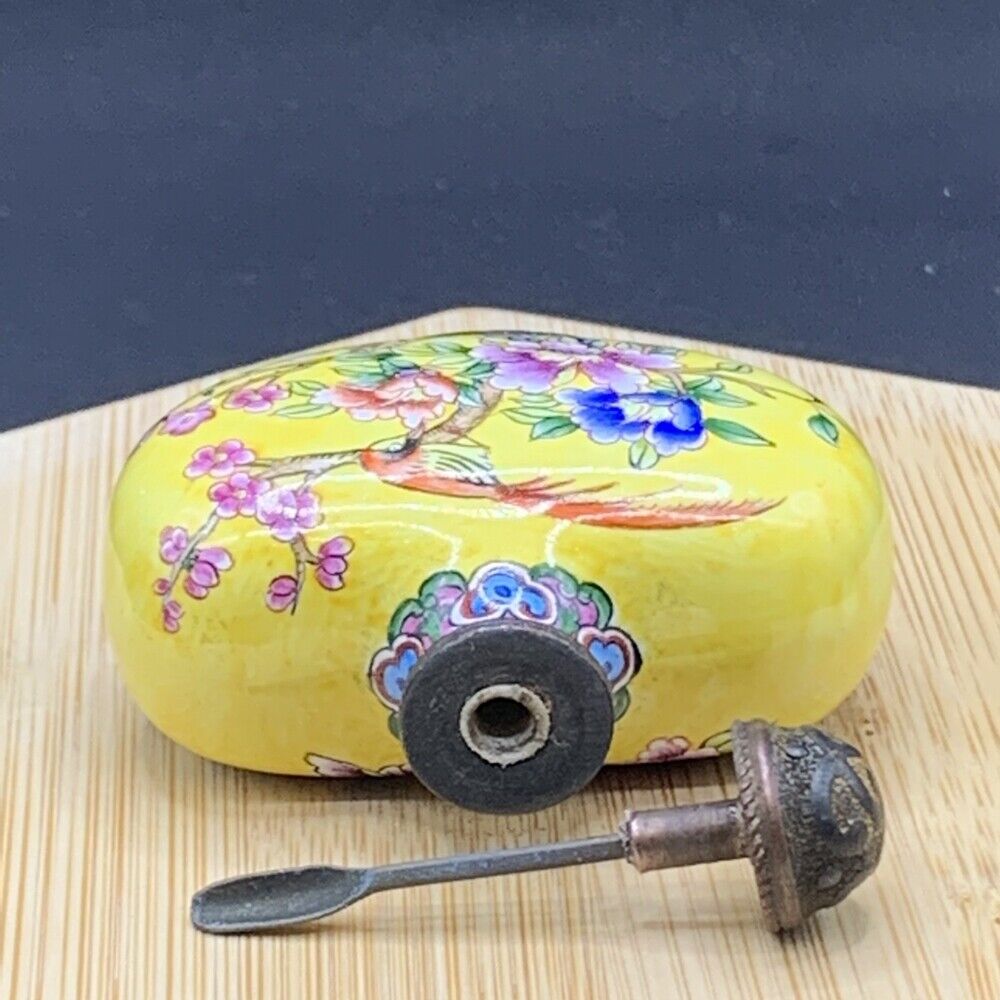 Old Beijing chinese cloisonne snuff bottle enamel Painted Bottles box gifts Qing