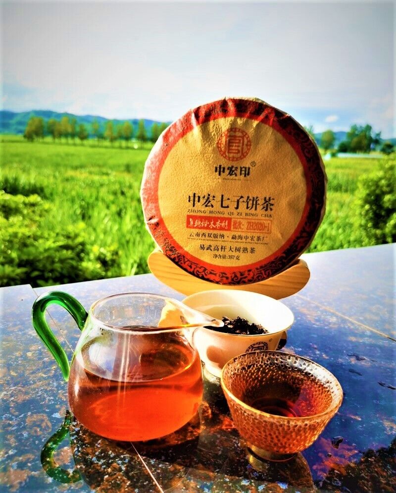 357g Yunnan Seven Seeds Cake Tea Yiwu High Pole Ancient Ripe Old Pu'er Tea Cake