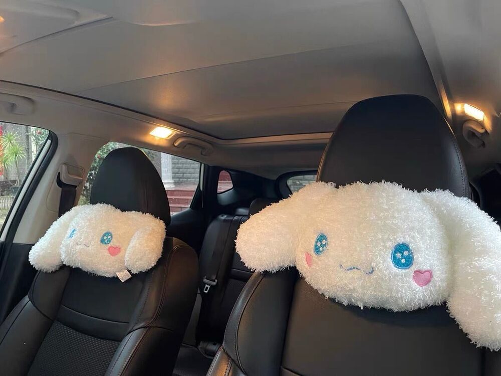 Cute 2pcs Cinnamoroll Plush Car Seat Head Rest Cushion Pillows Neck Rest Pillow