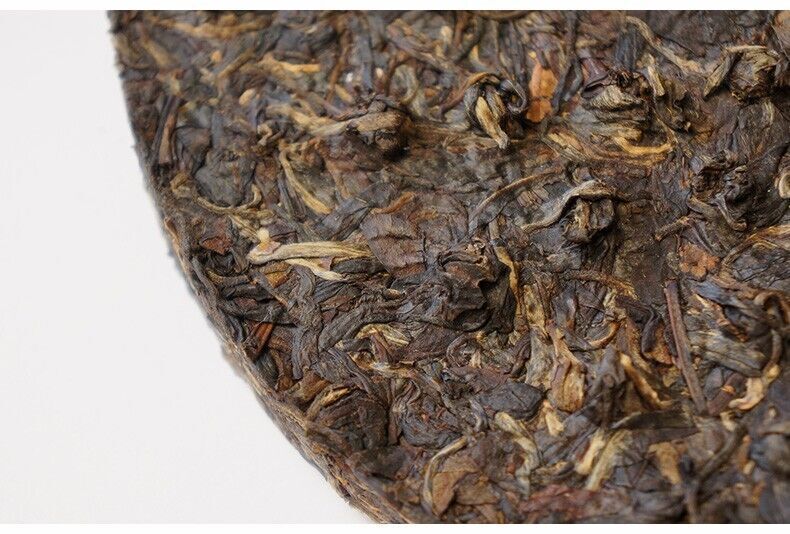 2011 XIAGUAN bulang old tree beeng cha,Pu-erh Tea Cake 357g Raw puer tee 下关布朗老树茶