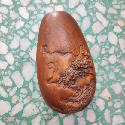 Boxwood Carving Tea Shovel Figuras Decorativas Dragon Statue Sea Wave Wooden Art