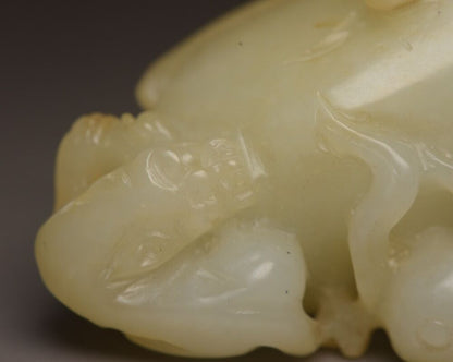 Chinese Antique Hetian Jade Carving Exquisite Beast Statue Figurines Collections