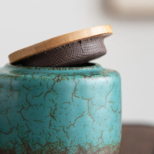 Green Ceramic Tea Storage Cansiter with Bamboo Lid