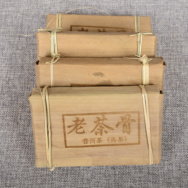 250g Bamboo Shoot Shell Tea Yunnan Pu'er Tea Aged Old Tea Bone Organic Black Tea