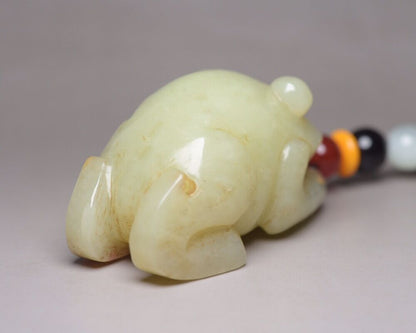 Chinese Beautiful Natural Hetian Jade Carved Frog Statue Nice White Jade Pendant