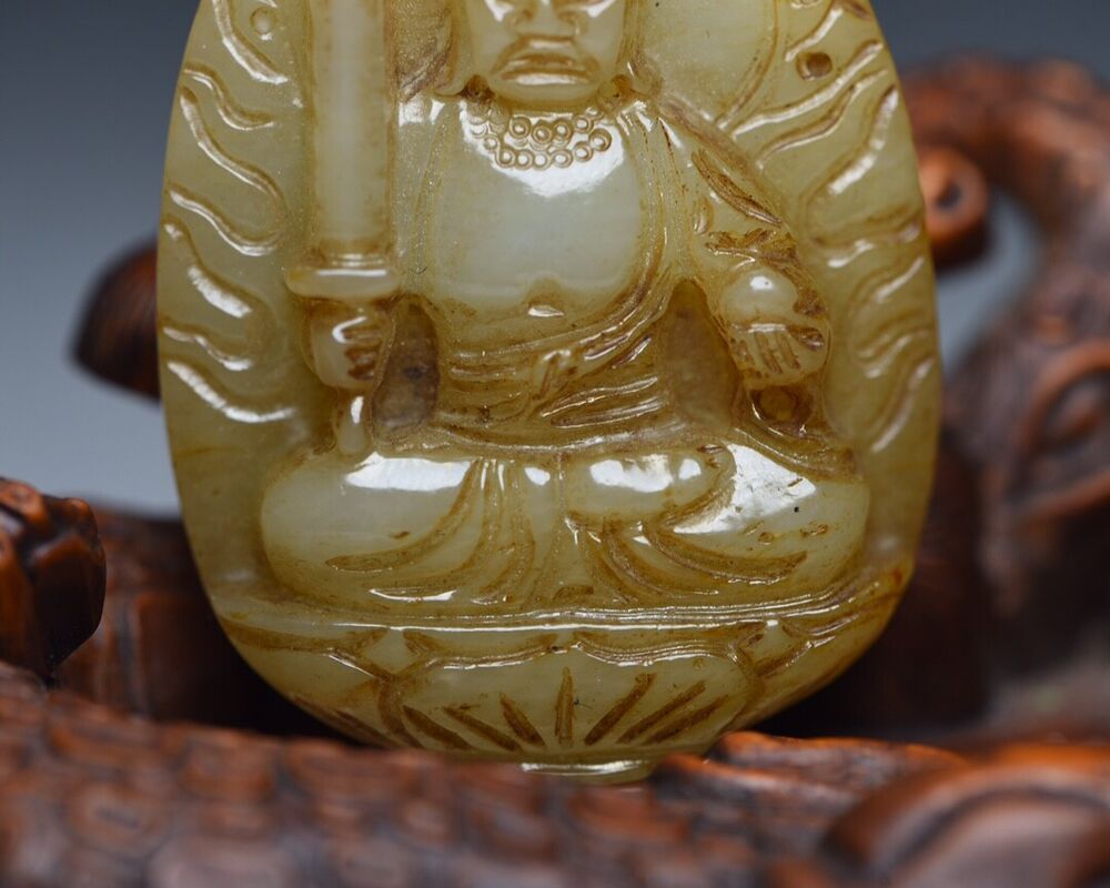Chinese Natural Hetian Jade Hand Carved Buddhist Figure Statue Pendant Jewelry