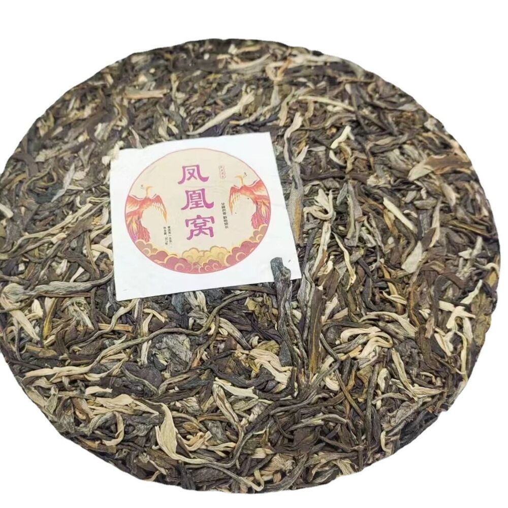 Yunnan Pu'er Tea Phoenix Nest Ancient First Spring Pu'er Tea Raw Tea 357g