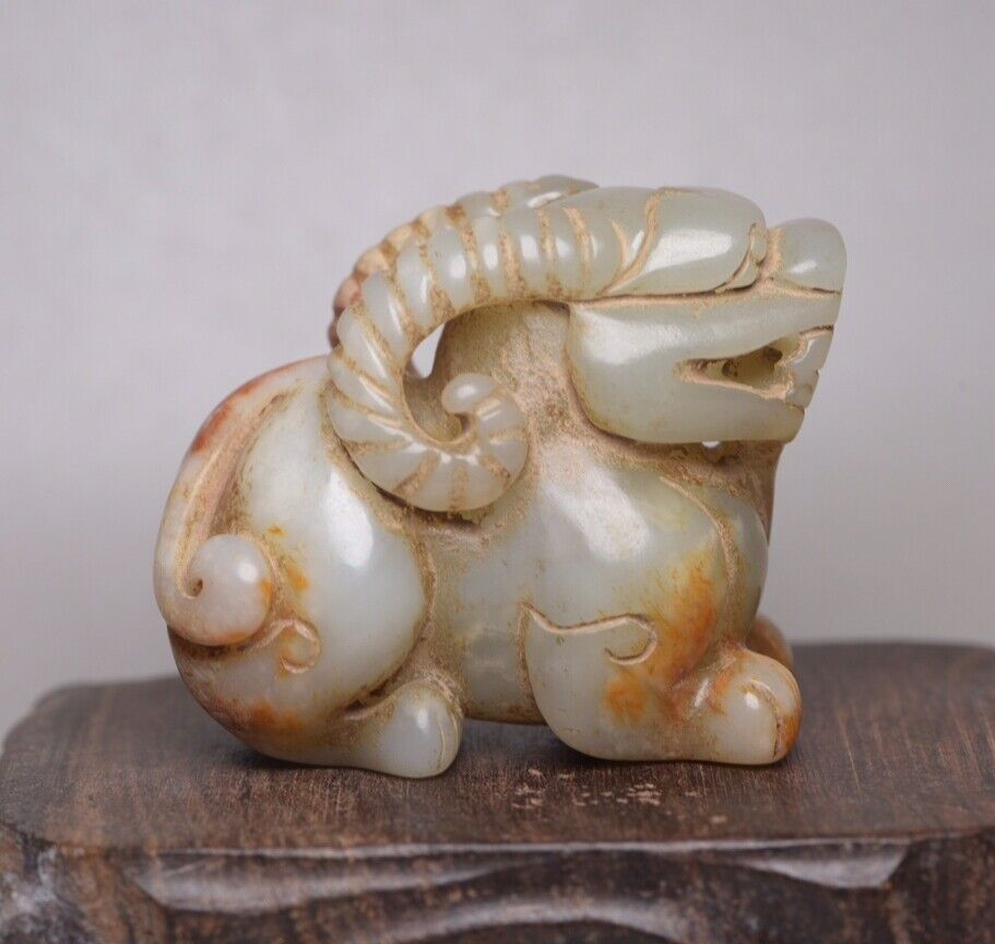 Chinese Old Natural Hetian Jade Carved Beast Statue Exquisite Figurines Decor