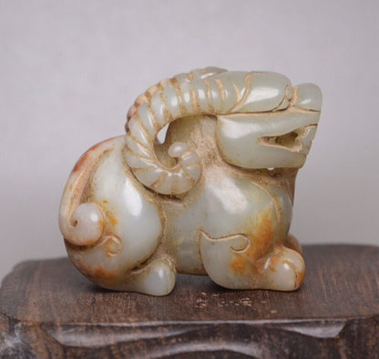Chinese Old Natural Hetian Jade Carved Beast Statue Exquisite Figurines Decor