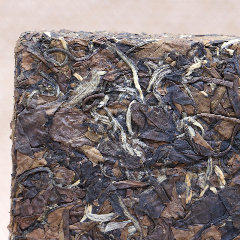 500g/1.1LB Spring Tribute Eyebrow Gold Brick White Tea Taimushan Old White Tea