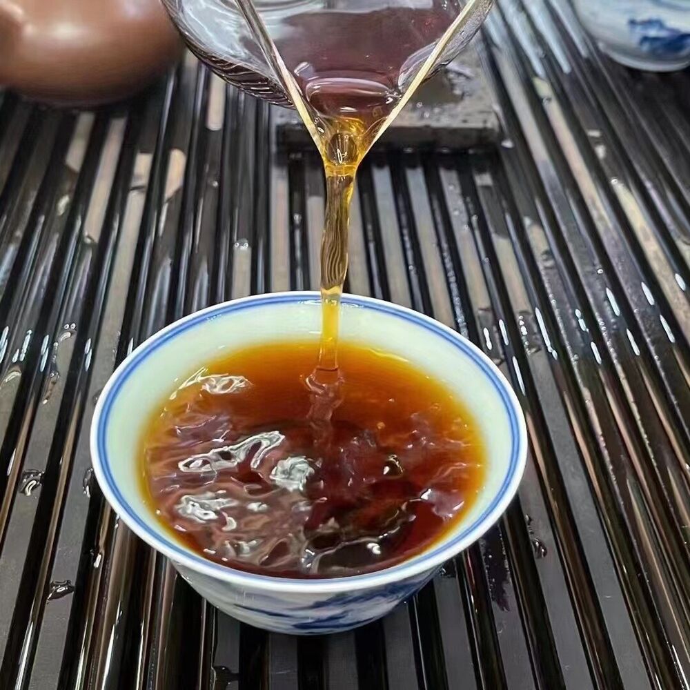 Yunnan Cooked Puerh Cake Tea 2003 Banzhang Panda Puerh Ripe Tea Cake Pu'er Tea