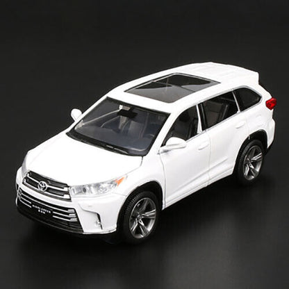 1:32 Toyota Highlander SUV Druckguss Modellauto Geländewagen Spielzeugsammlung Kind-