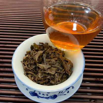 357g Yunnan Puerh Raw Tea 2015 Iceland Old Pu'er Tea Cake Premium Raw Pu-erh Tea