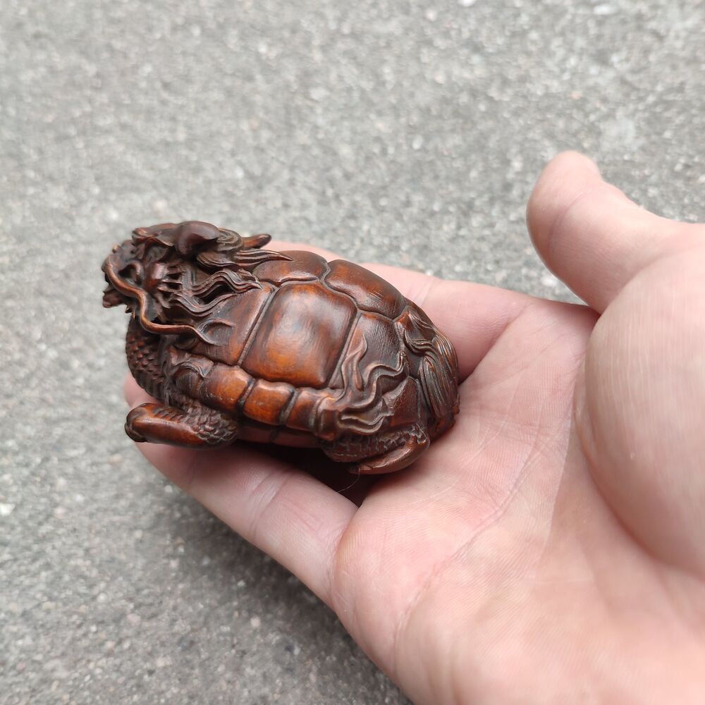 Vintage Wooden Ornaments Boxwood Carving dragon turtle sculpture Statue Figurine