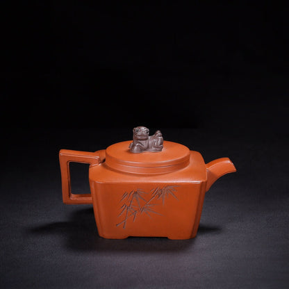 Chinese Yixing Zisha Clay Handmade Exquisite Teapot （四方 底款：顾景舟）