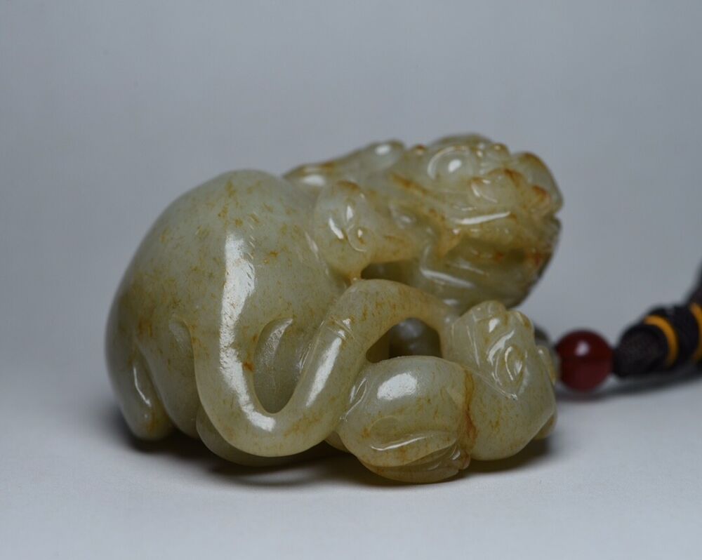 Chinese Old Natural Hetian Jade Carved Beast Statue Collection Nice Figurine Art