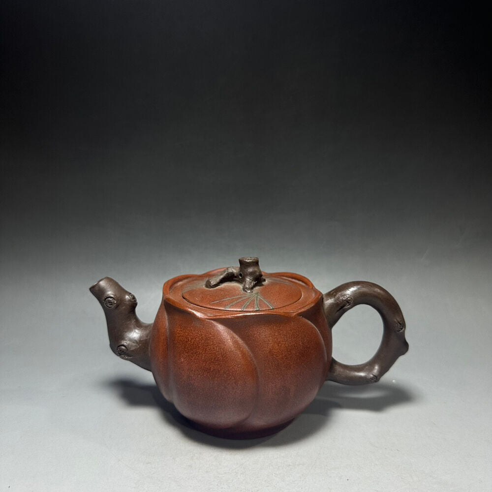 Chinese Yixing Zisha Clay Handmade Exquisite Teapot（梅花壶 底款：时大彬）