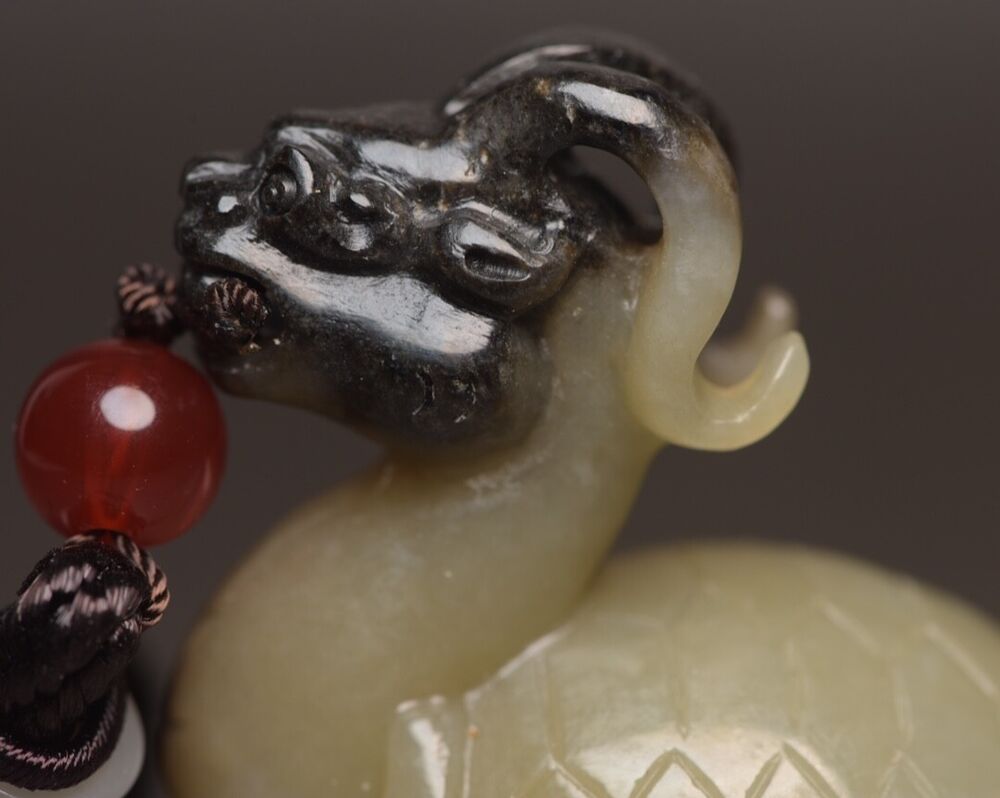 Chinese Natural Hotan Jade Carved Exquisite Dragon Turtle Statue Collection Art