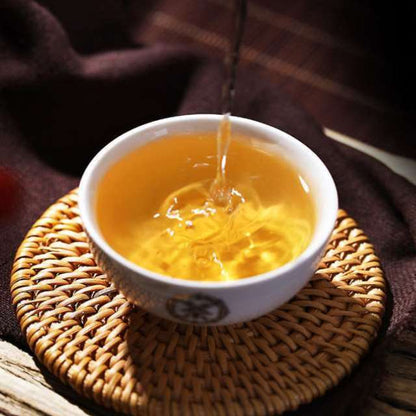 ChinaTea 2007 Zodiac Pig Pu'er Tea Raw 357g Menghai Big Leaf Green Cake Shen Tea
