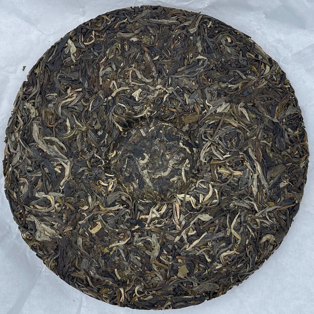 Pu 'er tea, 2022, Ban Zhang, 357g, born.