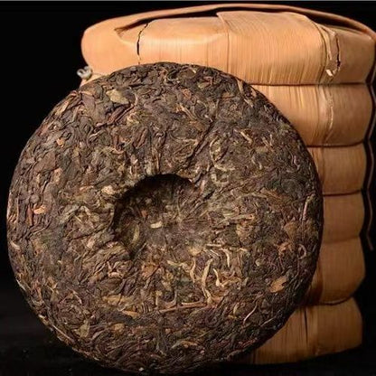1999 Yunnan Song Pin Hao Yiwu Mountain Old Tree Puerh Tea Raw Pu'er Tea 400g