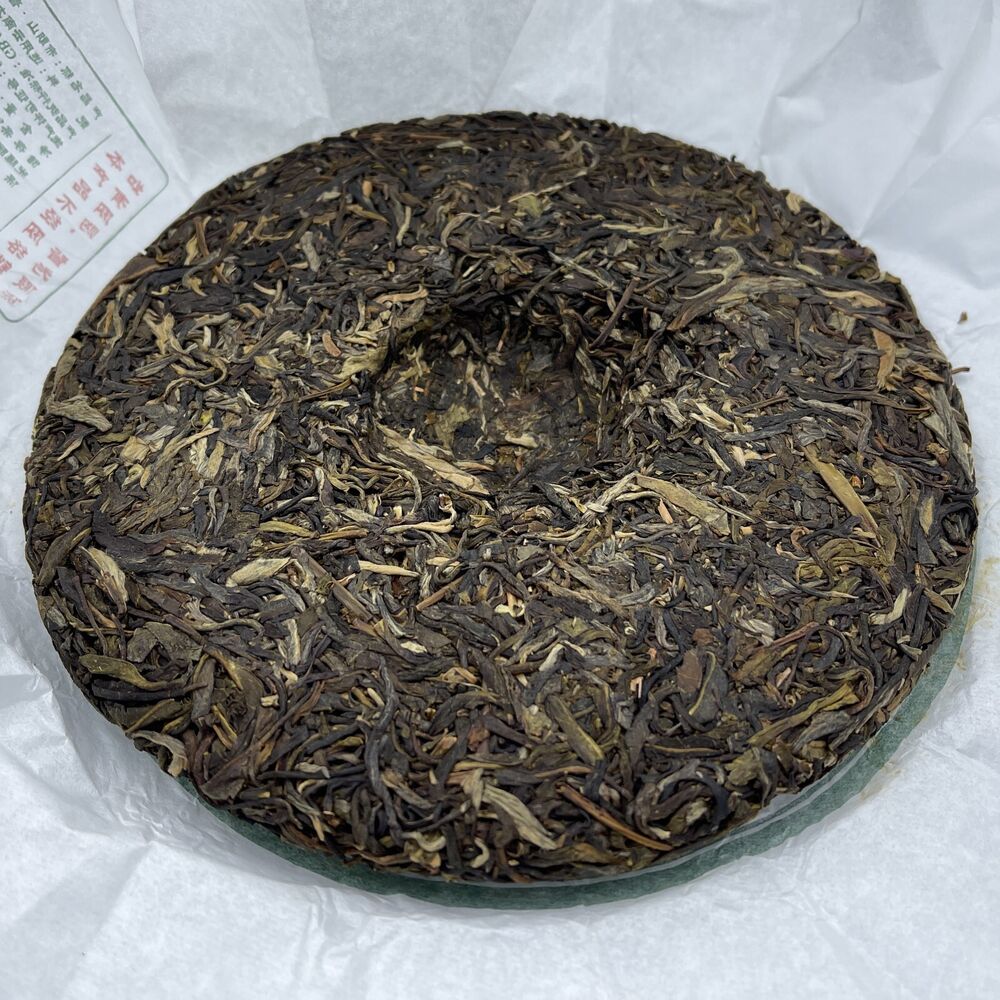 Pu 'er tea, 2019, brown hills of Brown Mountain, 357 grams, raw