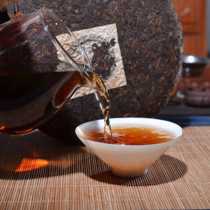 Golden Needle Tea Cake Glutinous Fragrance Palace Pu'er Ripe Tea Cake Puerh 357g