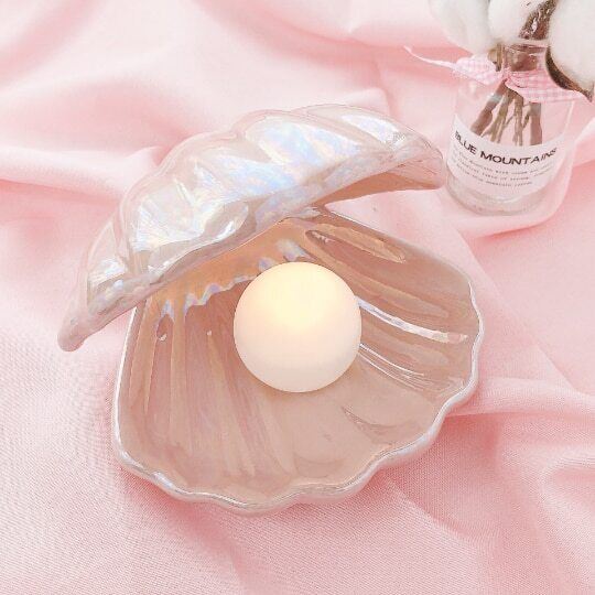 Nordic Ceramic Shell Pearl Lamp Romantic Creative Night Light for Bedroom