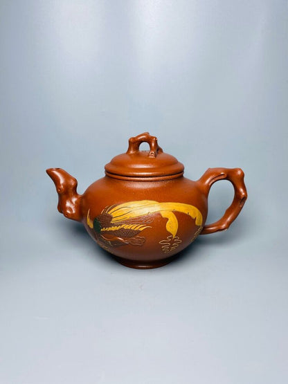 Chinese Yixing Zisha Clay Handmade Exquisite Teapot（凤凰壶 底款：周桂珍）