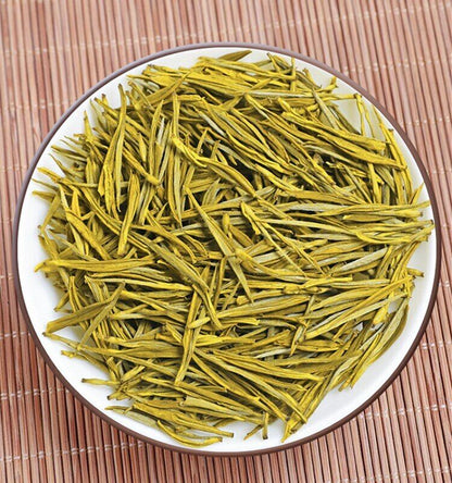 2023 Chinese Green Chinese Tea Golden Bud Green Chinese Tea 250g