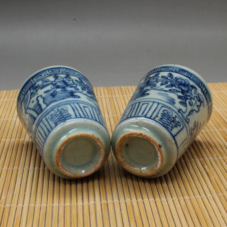 Chinese Jingdezhen Blue White Porcelain Handmade Flower Bird Gongfu Teacup Pair