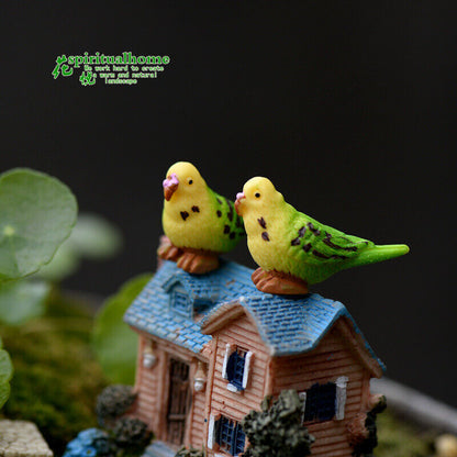 Decoration Ornaments 3pcs/lot Gorgeous Parrot Moss Micro Landscape Material