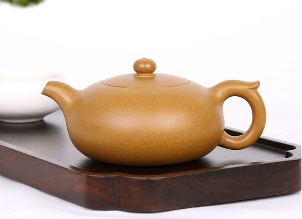 200cc China Yixing Handmade Zisa Teapot Section Clay Shipiao Gongfu Teapot-