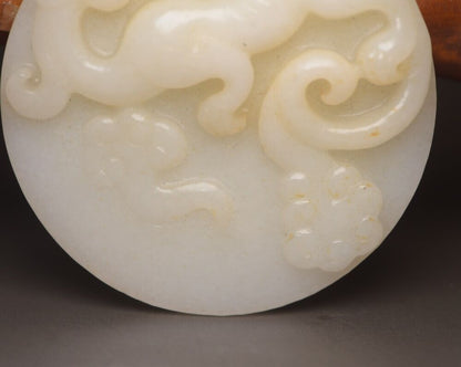 Top Chinese Natural Hetian Jade Carving Dragon Phoenix Statue Lucky Jade Pendant