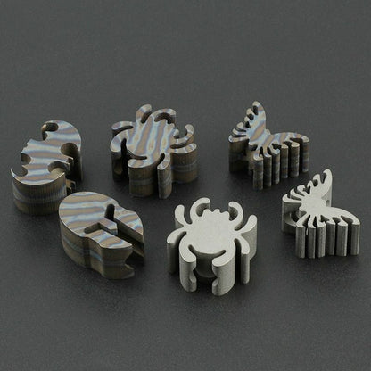 Gray Spider Helmet Butterfly Bat Alloy Knife Bead Titanium Paracord Accessories