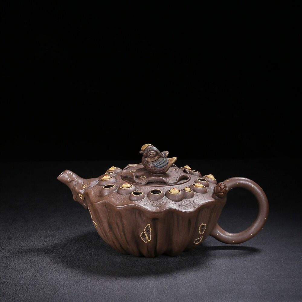 Chinese Yixing Zisha Clay Handmade Exquisite Teapot（鸳鸯 底款：蒋蓉）