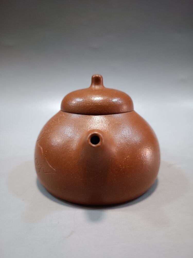 vintage chinese yixing purple clay teapot zisha ceremony carving Collectible art